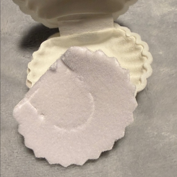 Shell Jewelry Box - Picture 4 of 6